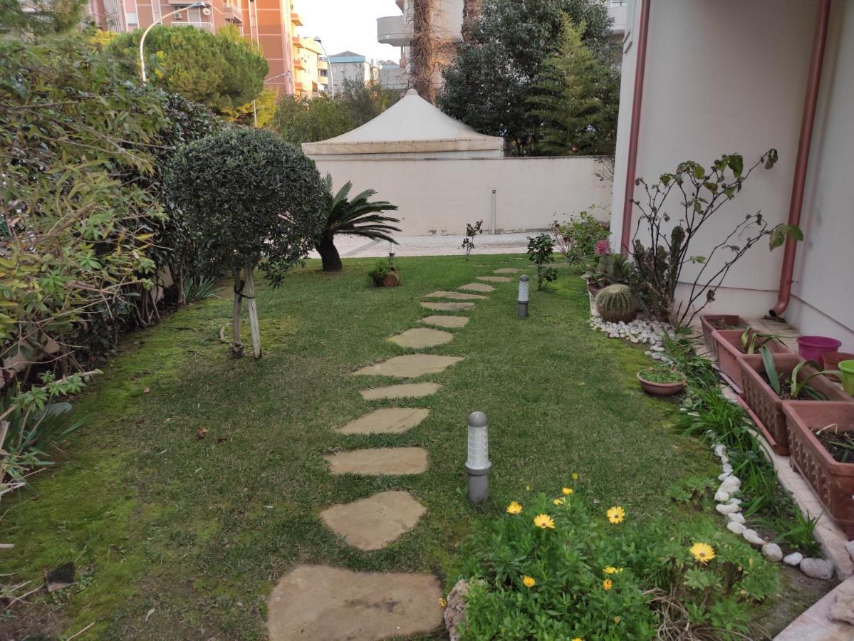 Villino Matilde Lägenhet Cagliari Exteriör bild
